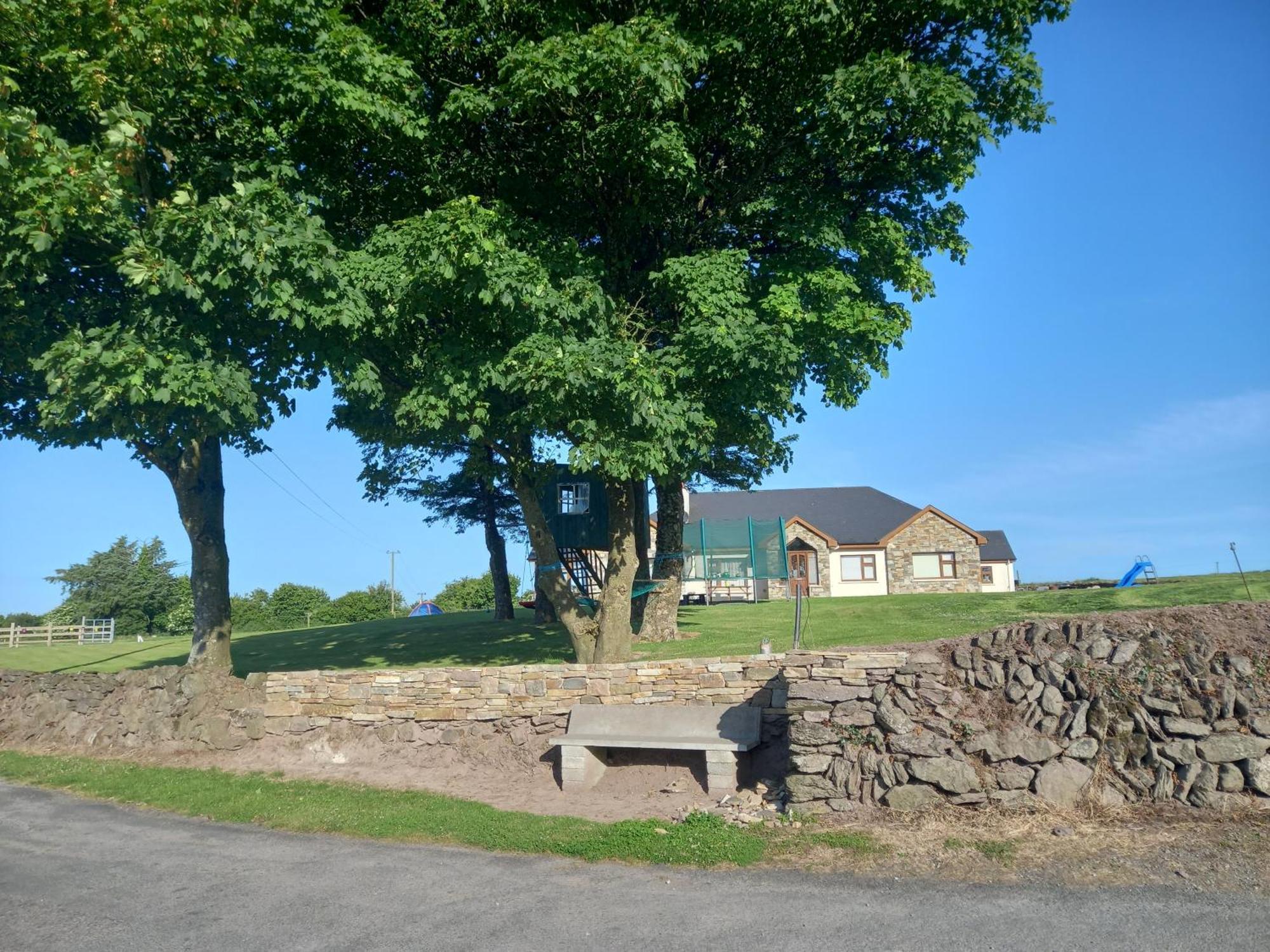 Appartamento Four Seasons Waterford Esterno foto